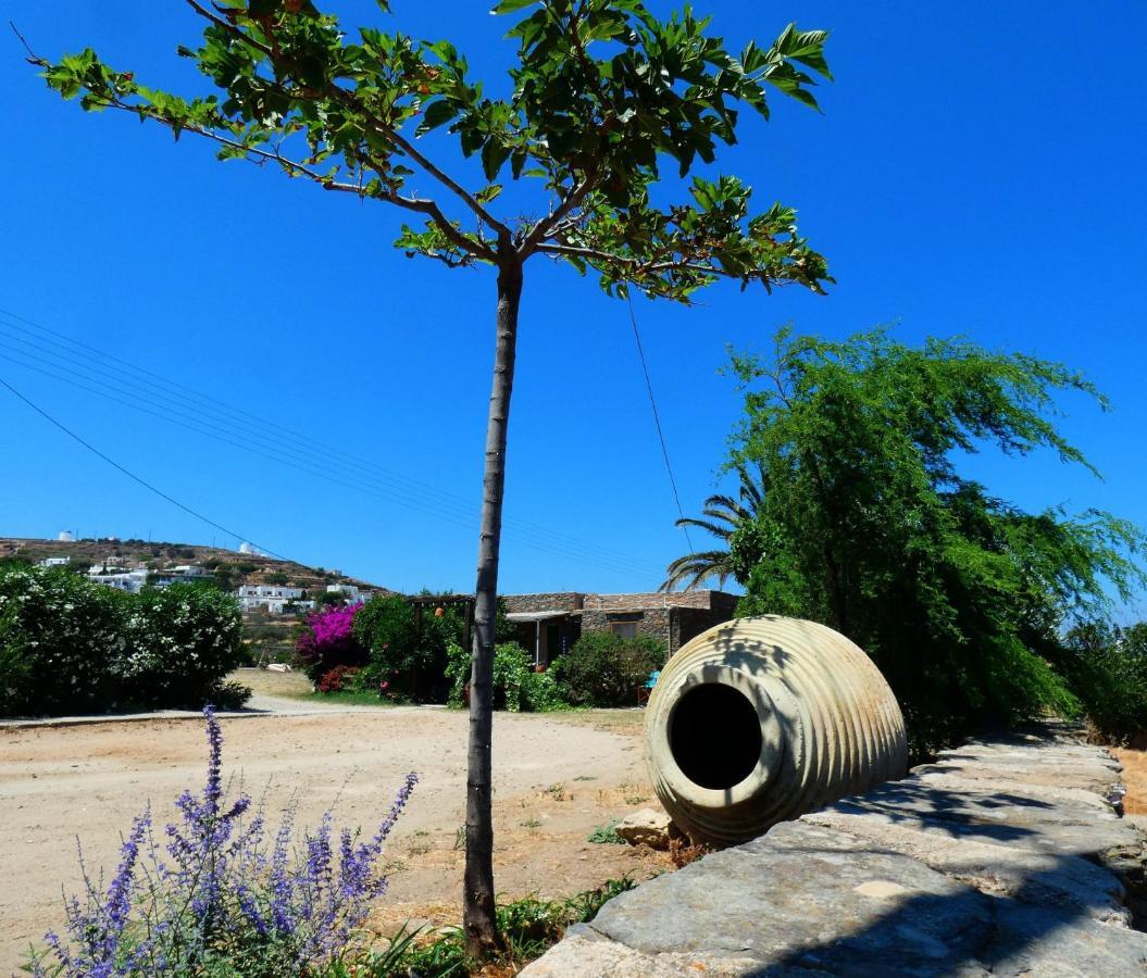 Aparthotel Το Κατἑ Artemonas Exterior foto